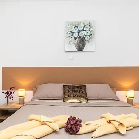 Apartmán Sky, Luxury With Sea-view And Jacuzzi *
