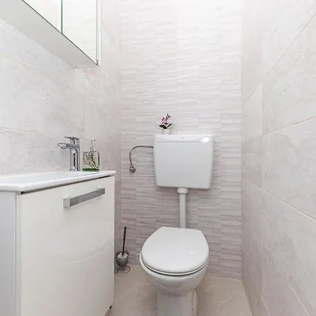 Sky, Luxury With Sea-view And Jacuzzi Apartmán *