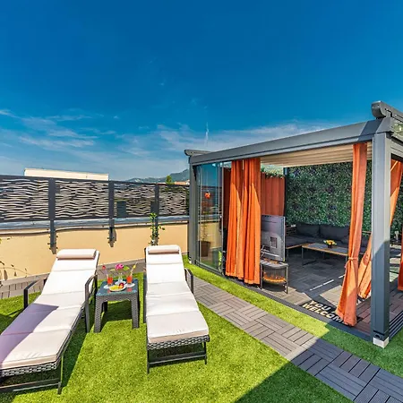 Sky, Luxury With Sea-view And Jacuzzi * Kaštela